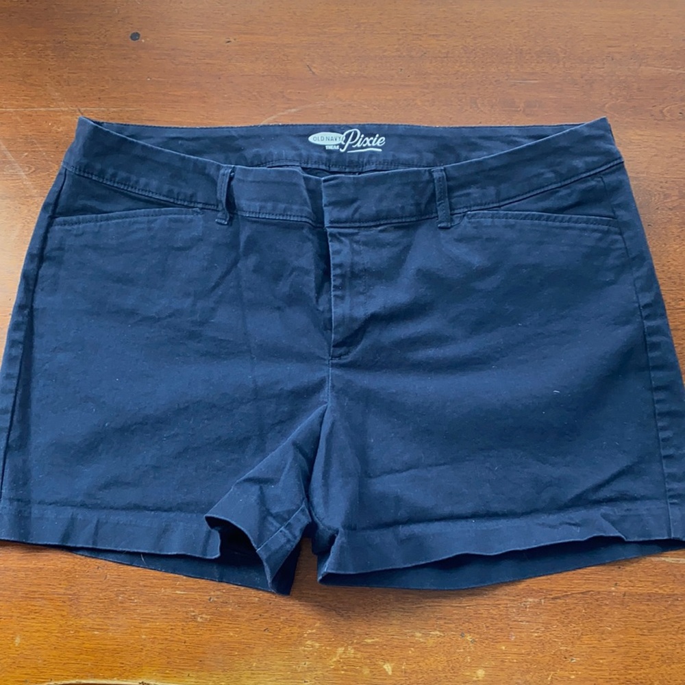 Old Navy Navy shorts